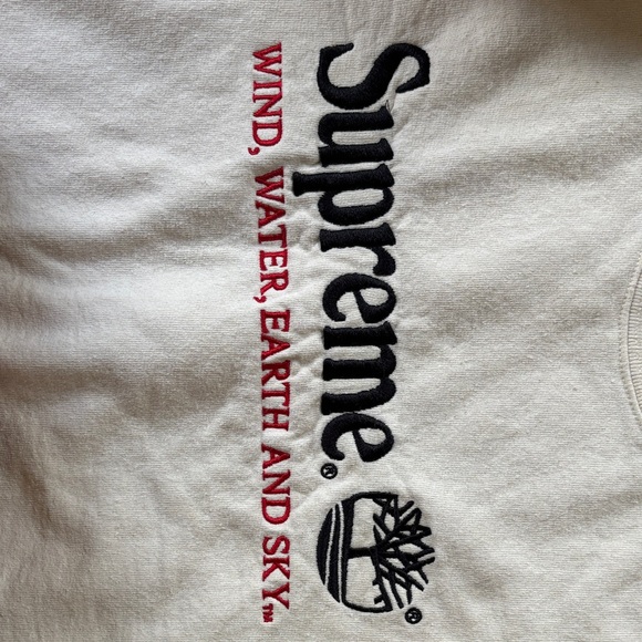 Supreme Off-White Crewneck Sweater - Picture 3 of 15